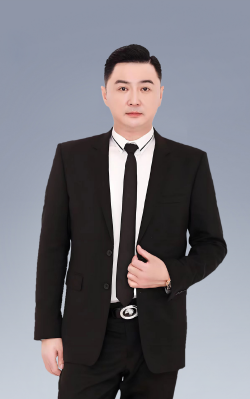 周柯佳